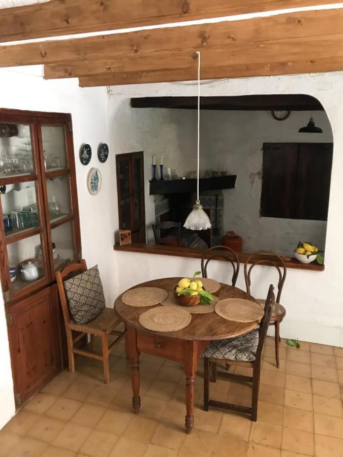 Encantadora Casita En El Centro De Fornalutx Exteriér fotografie